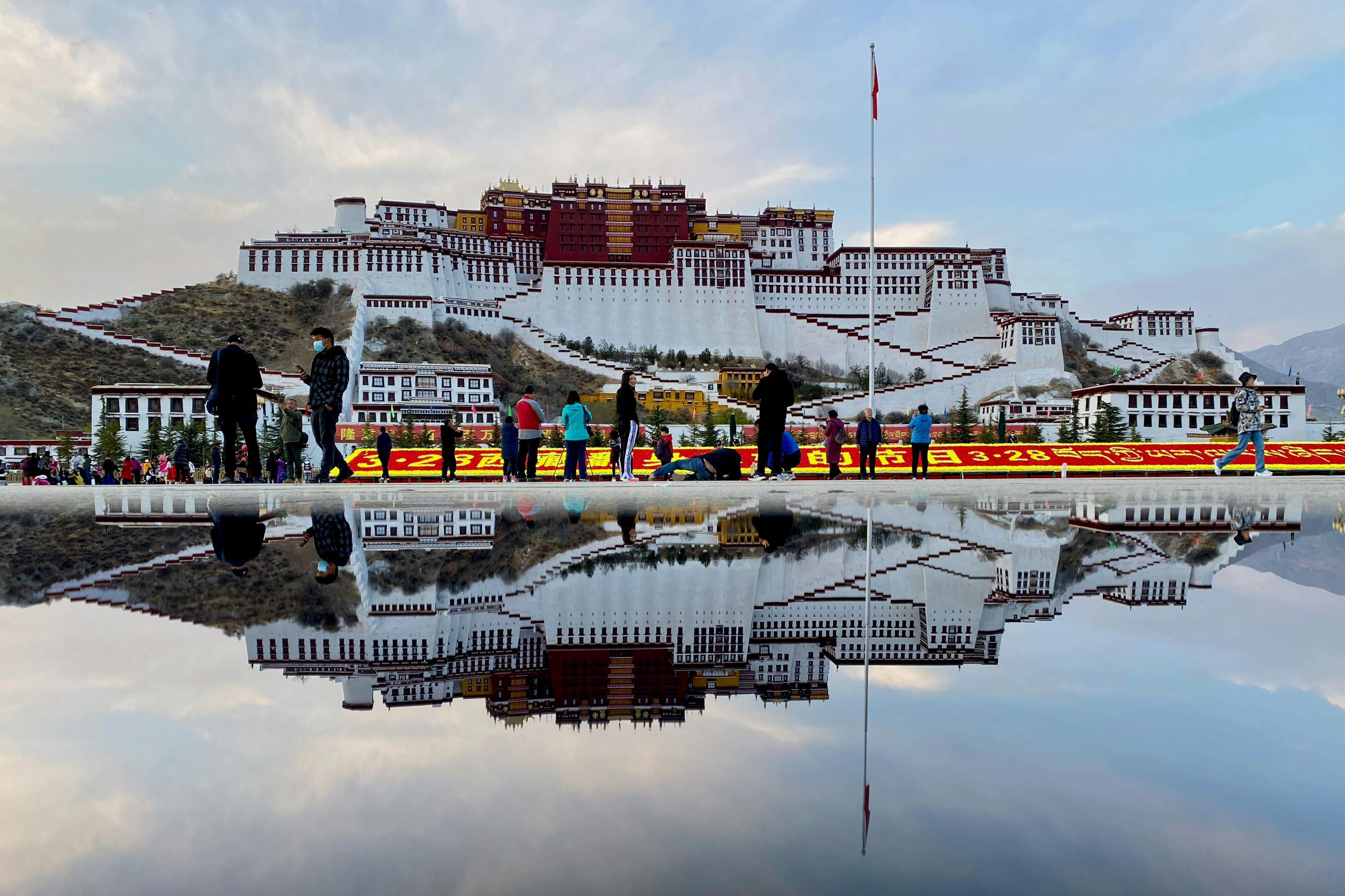 Lhasa — The Heart of Tibet